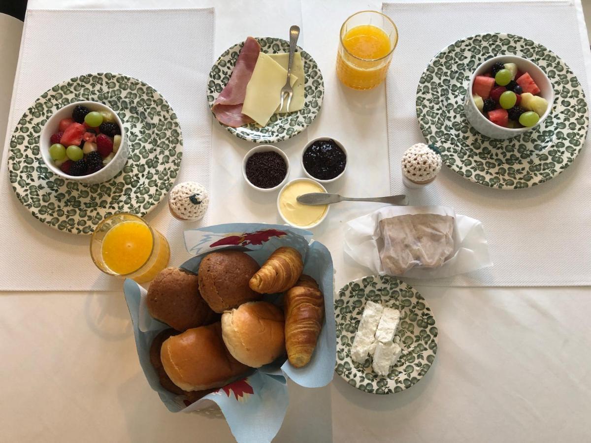Onder De Boom Bed & Breakfast Gerkesklooster Luaran gambar